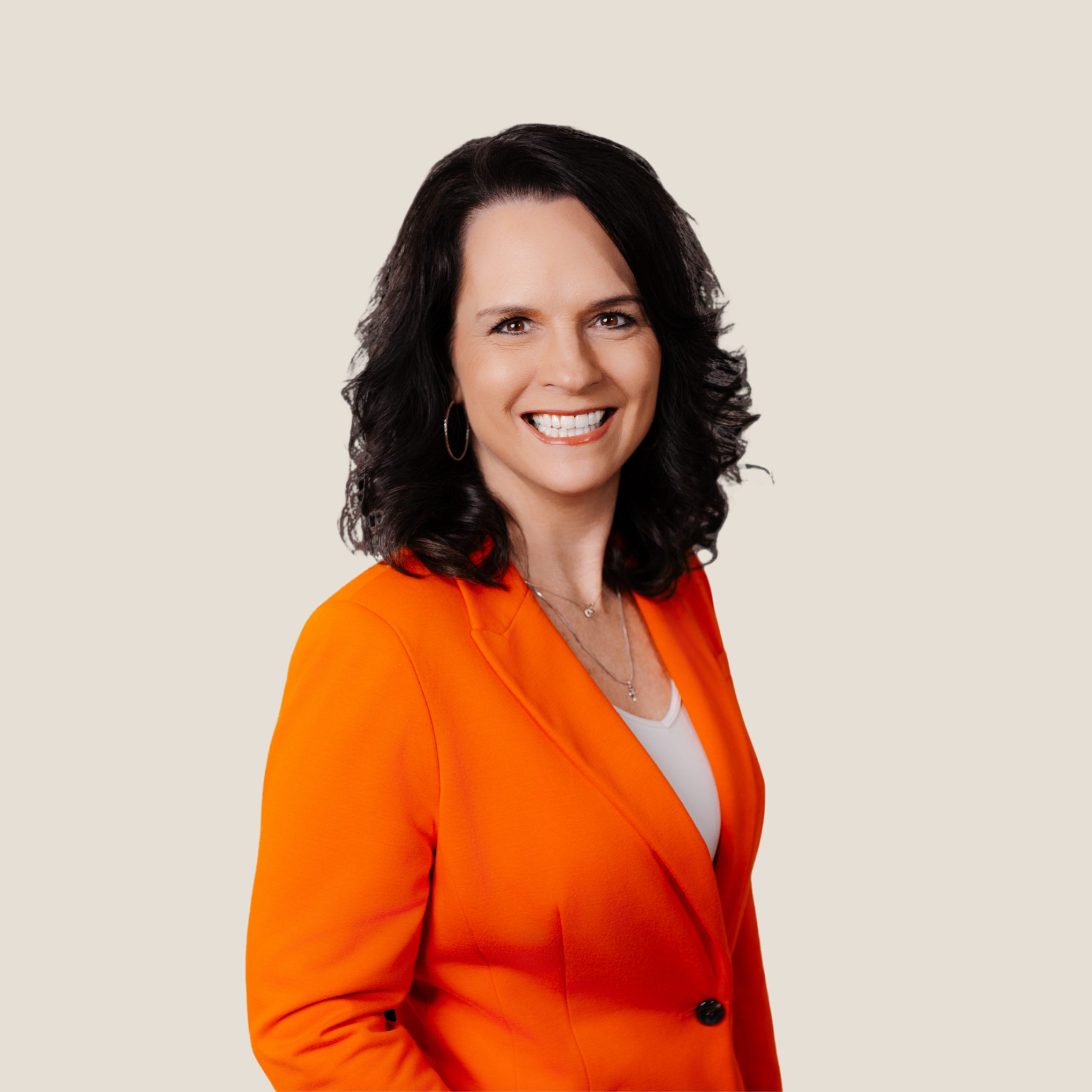 Pamela Bull Broker/Owner, Agent                                                                              